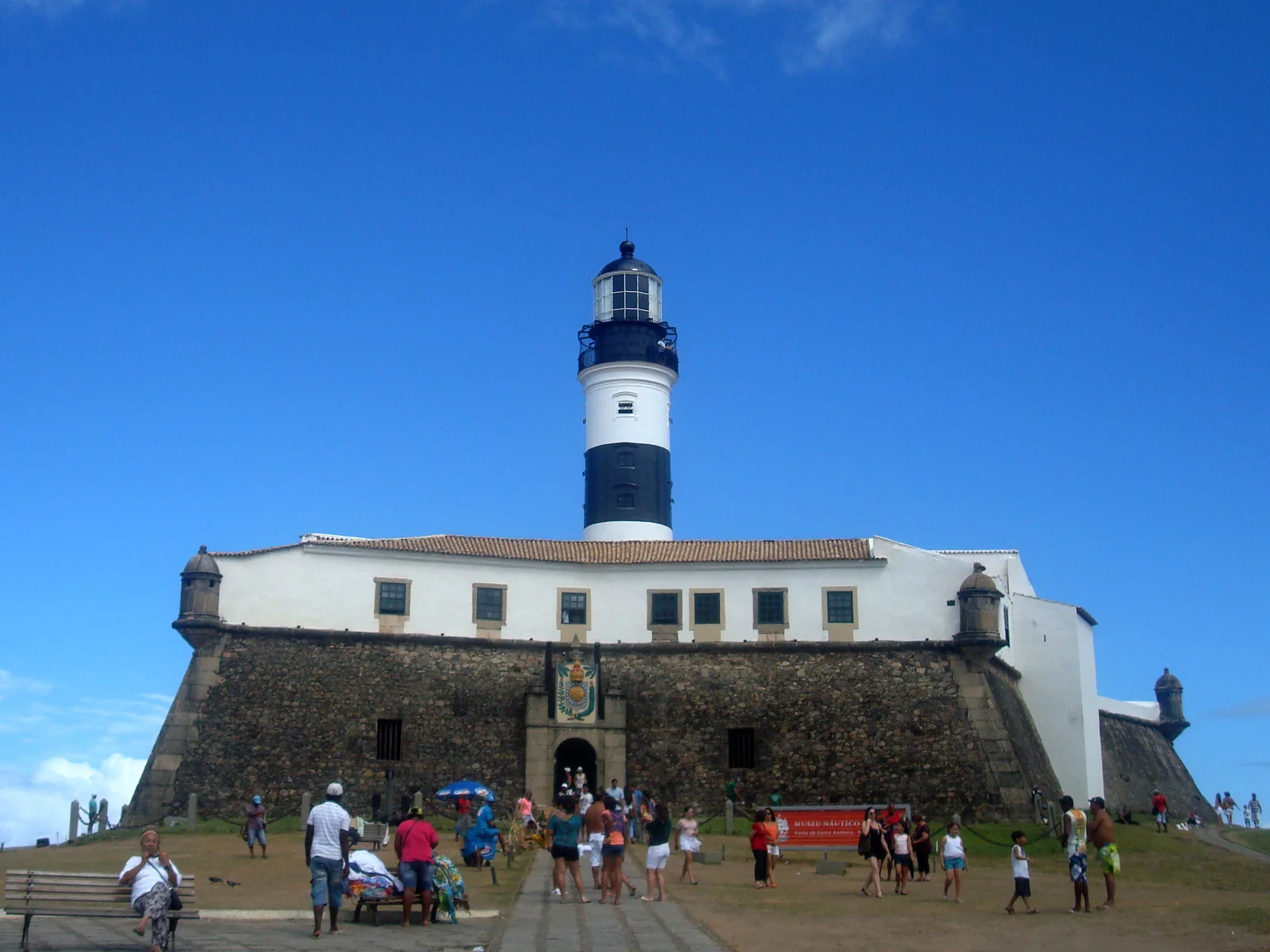 Forte de Santo Antônio da Barra, ou Farol da Barra