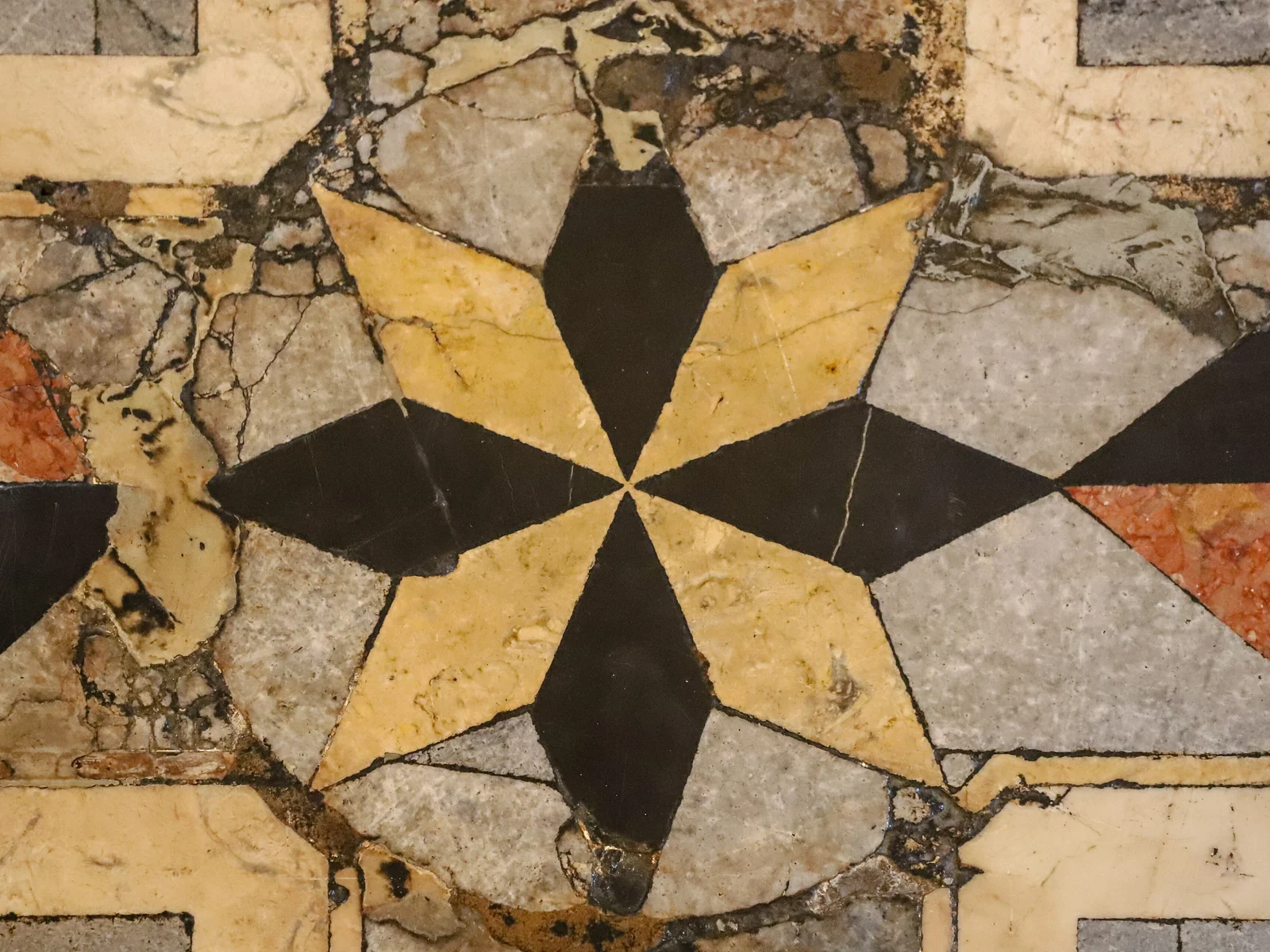 Igreja de Nossa Senhora da Conceição da Praia Lioz Flooring 2019-0321