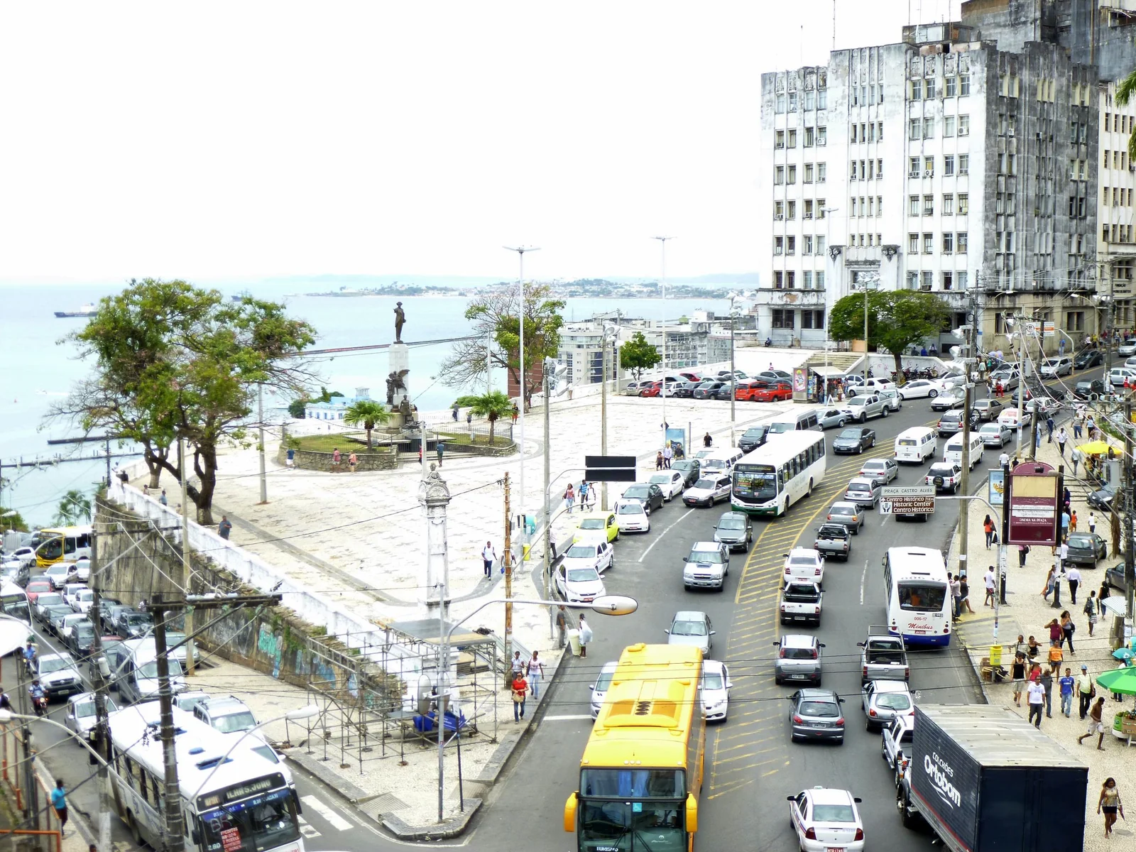 Alexius Praça Castro Alves